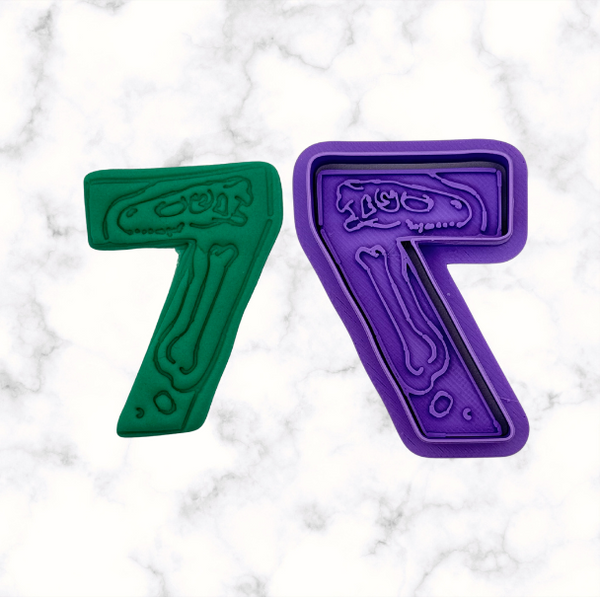 Dinosaur Number 7 Cookie Cutter and Stamp