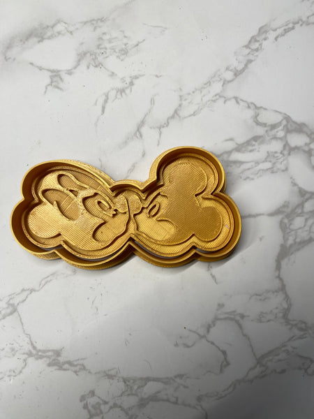 Mouse Kisses  Embosser Cookie Cutter