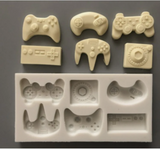 Video Game Controllers ( 6 Ct.) Silicone Mold